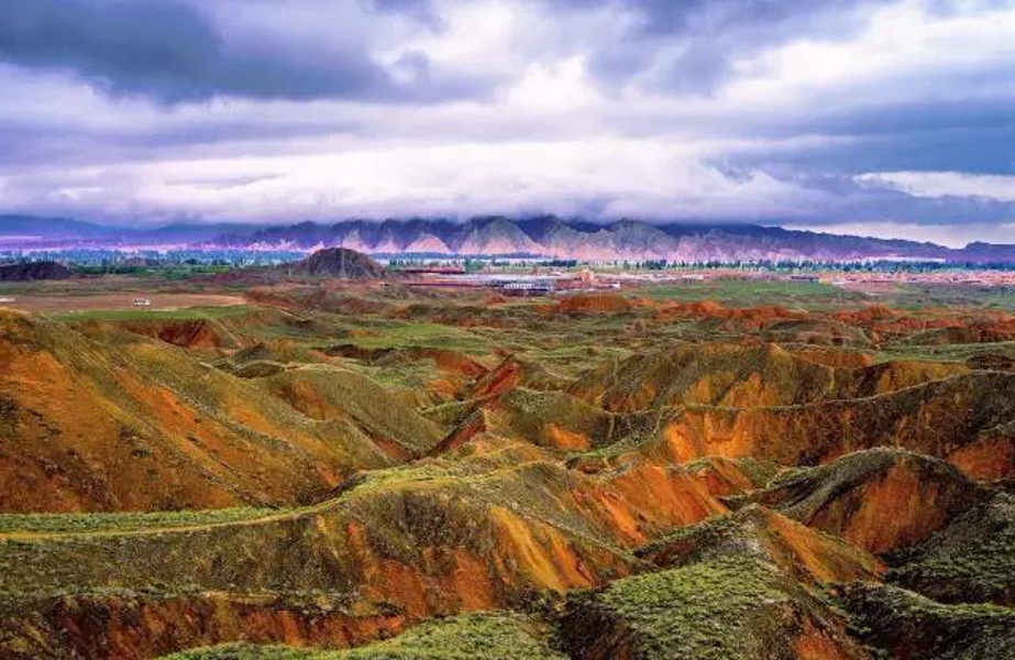 丝路古韵新甘肃，千年交融焕新彩